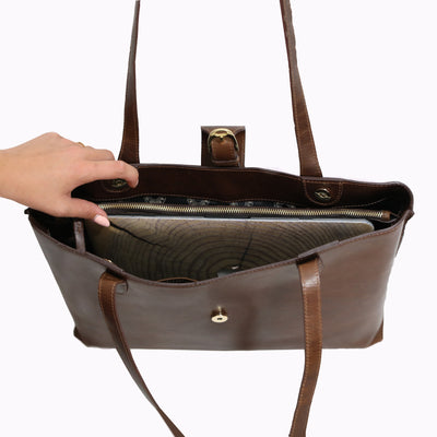 Fairford Stirrup Handbag