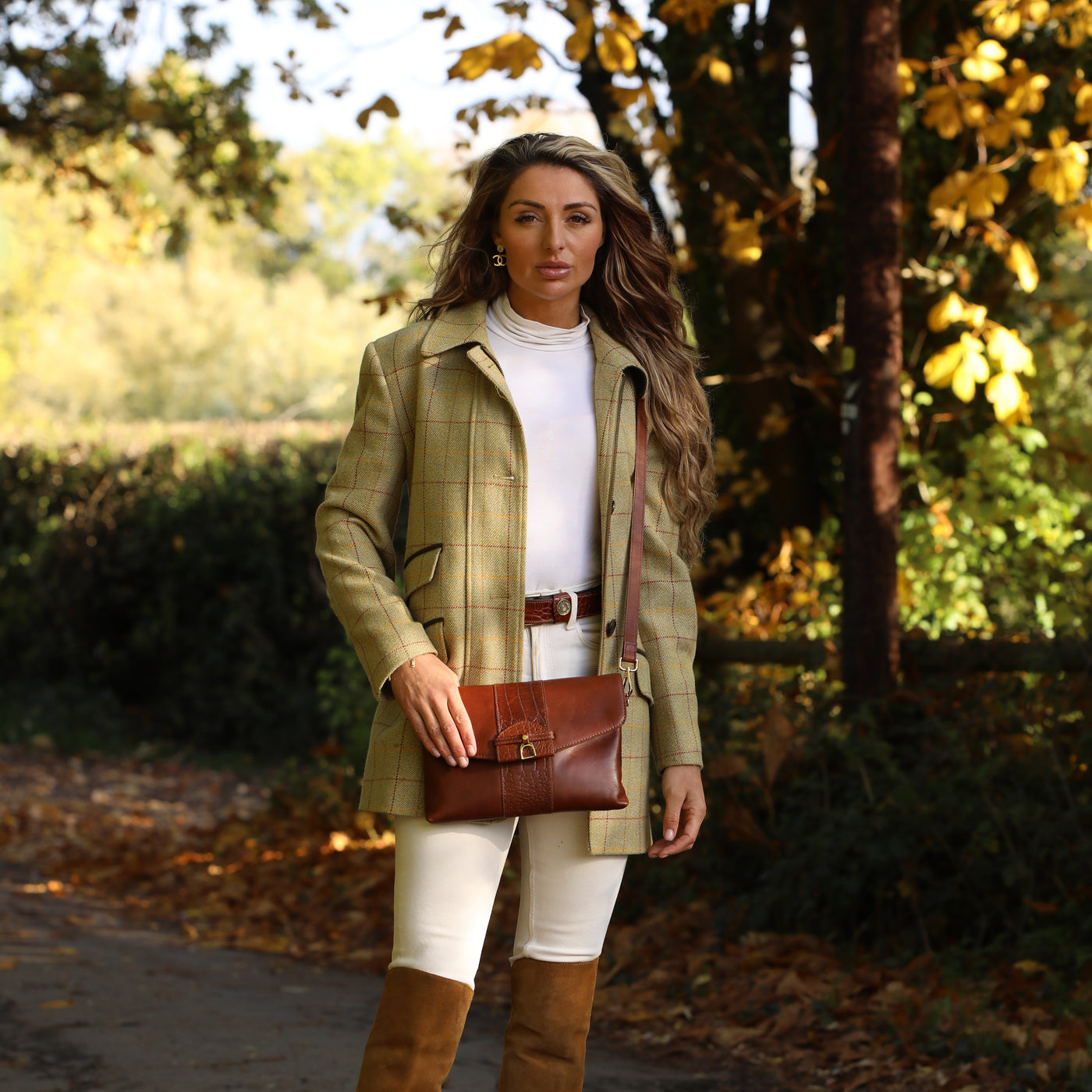 Bibury Strirrup Clutch Bag Cognac Croc