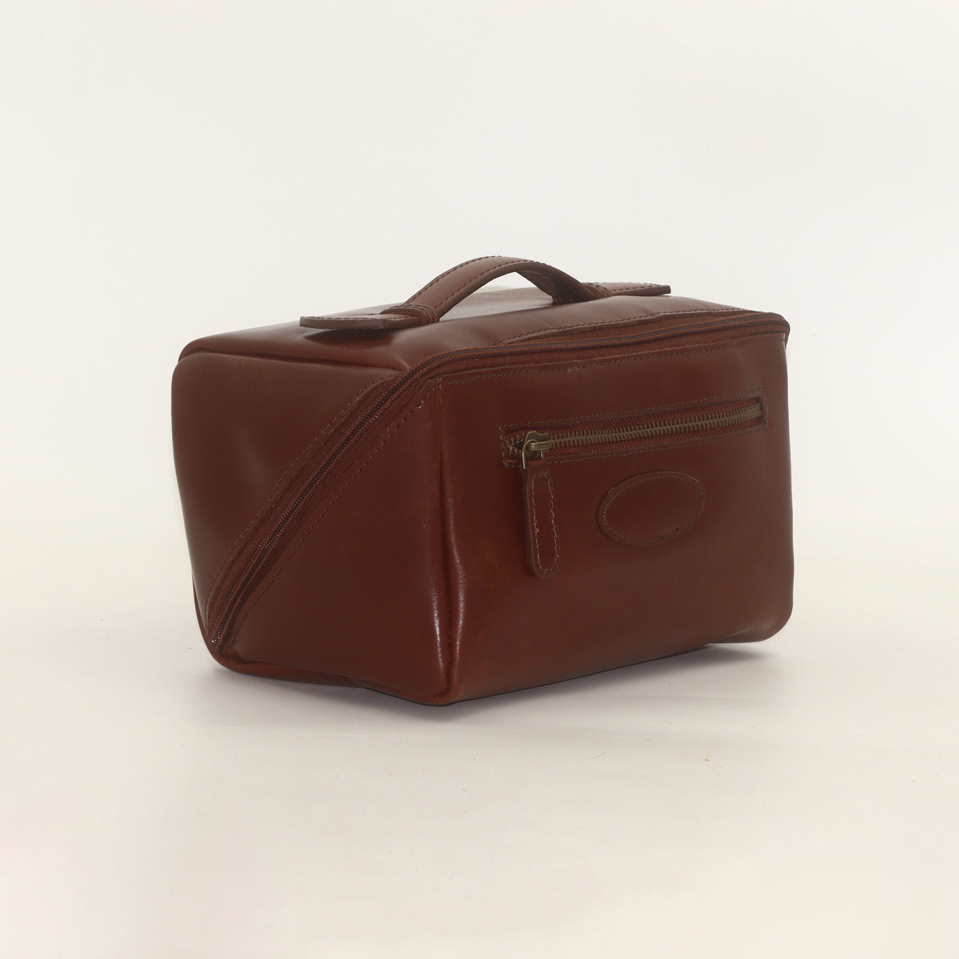Kingham Open-flat Washbag